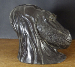 Sculpture en bronze patiné